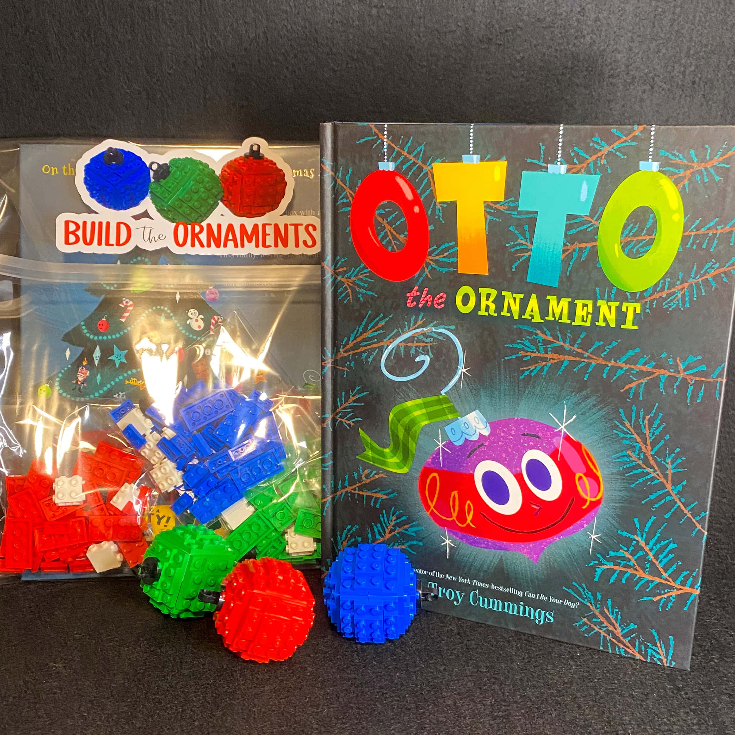 Build the Ornaments ~ 'Otto the Ornament' Bricks and Book Kit - Image 3